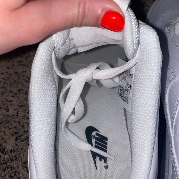 Nike Vision Low - Picture 3 of 8